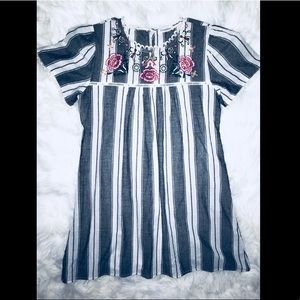 Embroidery & stripe dress! Neck and sleeve detail!